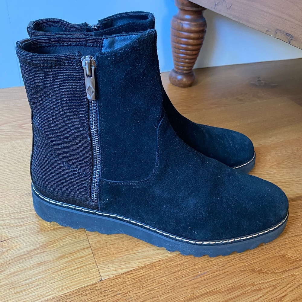 Donald J. Pliner black suede boots